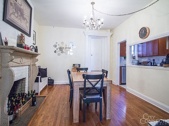 3rd image of 115 W 10th St #1