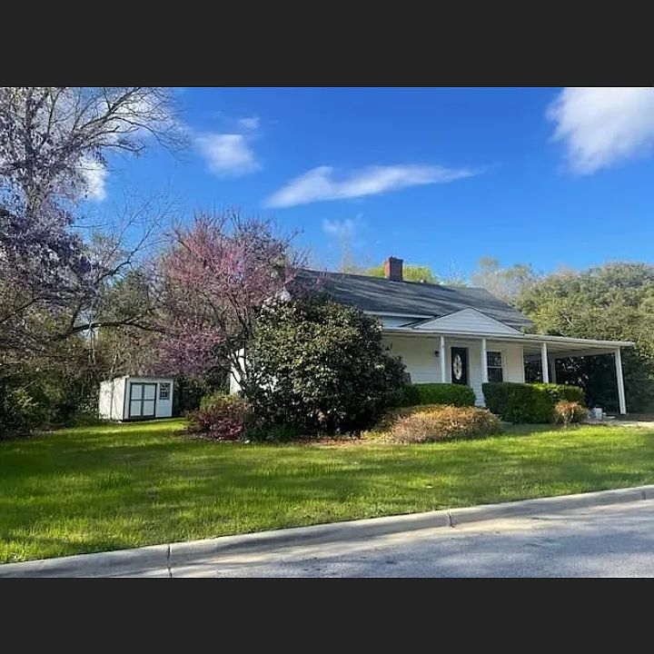 2125 Pleasant Rdg