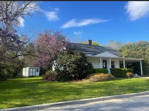 2125 Pleasant Rdg, Camden, SC 29020