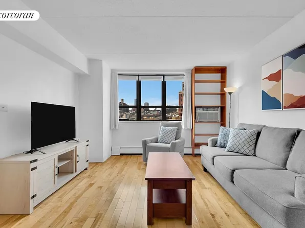 300 W 110th St APT 9F, New York, NY 10026