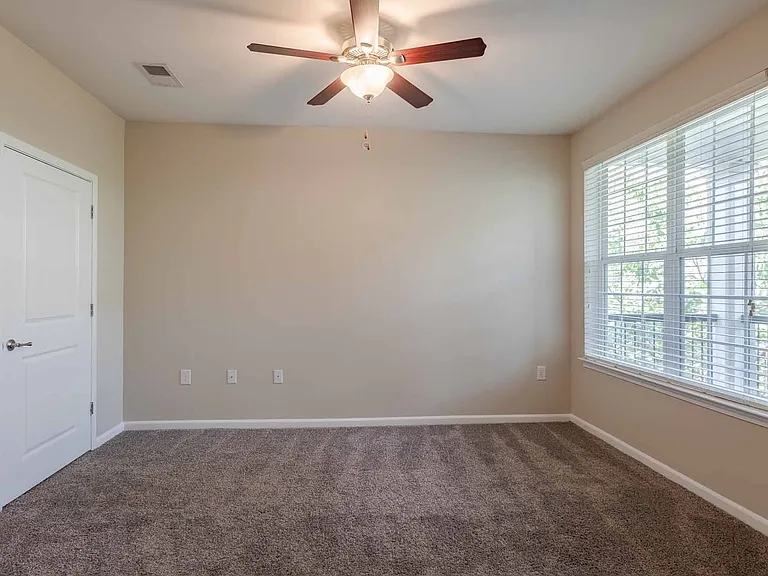 Cantare at Indian Lake Village — Photo 24
