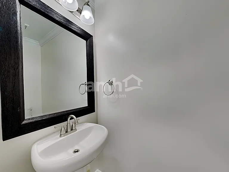 5912 Mineral Springs Ct — Photo 21
