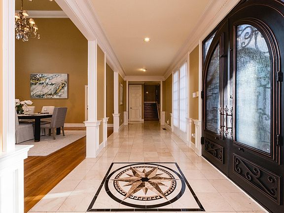 5th image of 68 Chenal Cir