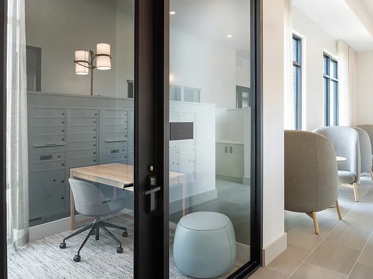 Private work pods