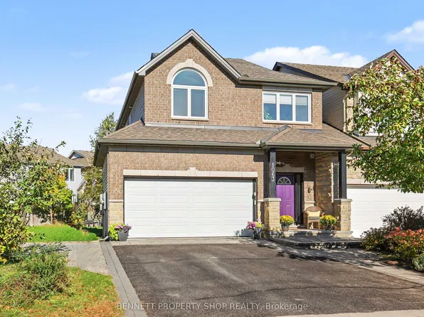 1063 Northgraves Cres, Ottawa, ON K2M 0C6