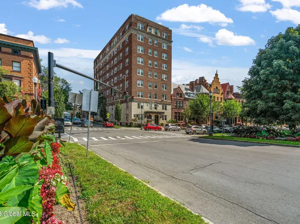 399 State Street Apt 202, Albany, NY 12210