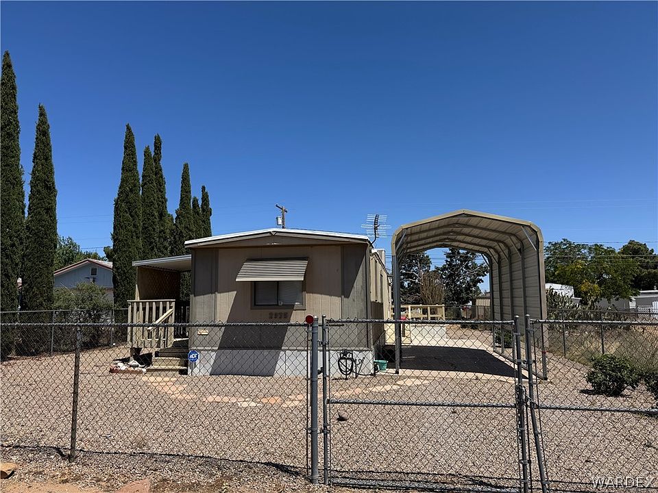 1st image of 2935 E Northfield Avenue