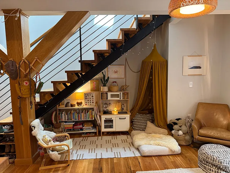 82 N Lexington Ave — Photo 9