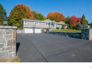 41 New Castle Dr, Shelton, CT 06484