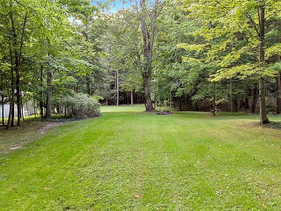 4th image of Vl Chestnut Ridge Rd