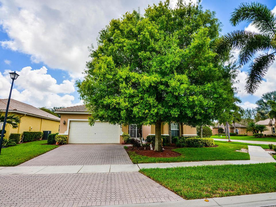 1st image of 8256 Grand Messina Cir