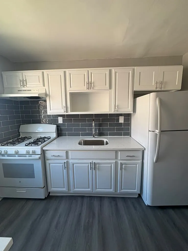 1 bed, $1,625 — Photo 1