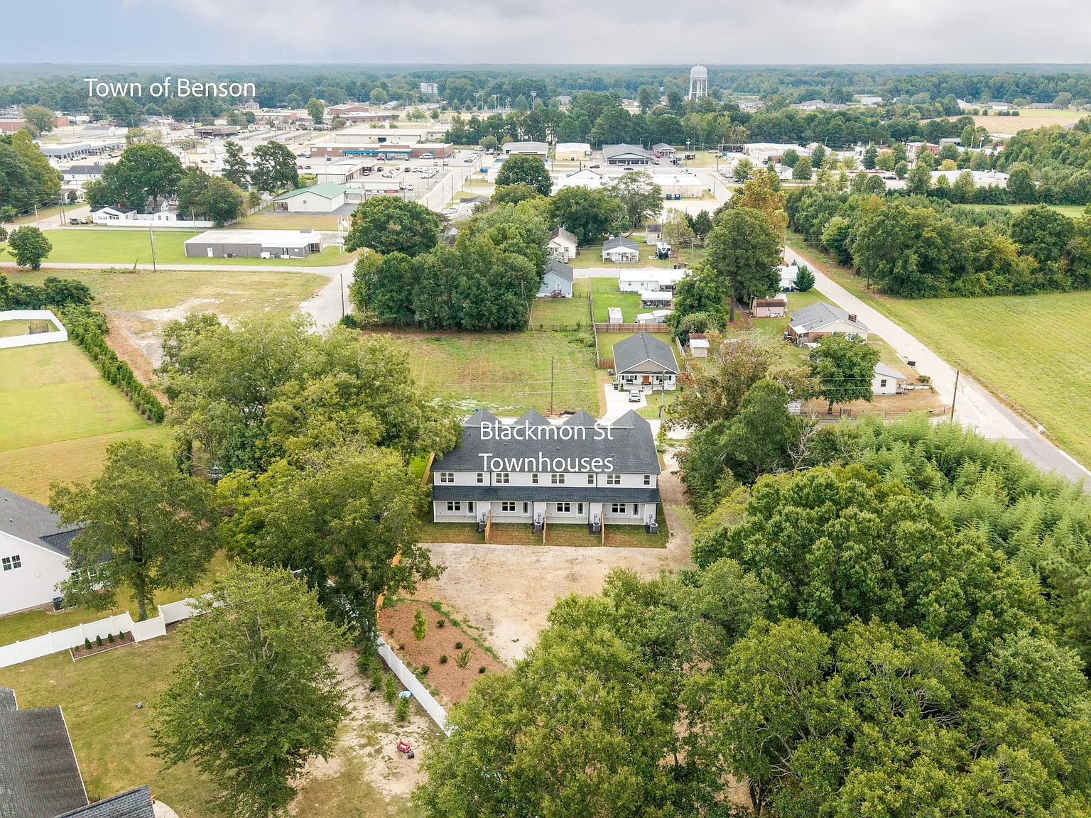 606-612 Townhomes of South Blackmon Street - 1 — Photo 4