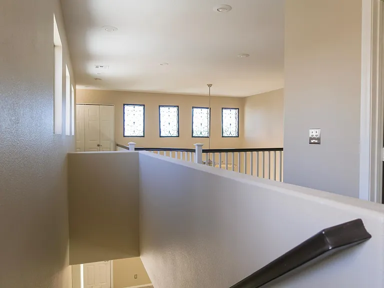 710 Elliot Peak Ave — Photo 15