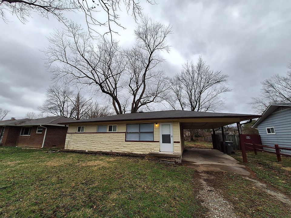 1st image of 3944 N Grand Ave