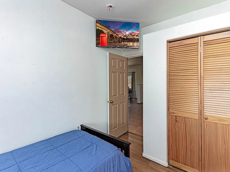 3921 Aloha Ln — Photo 32