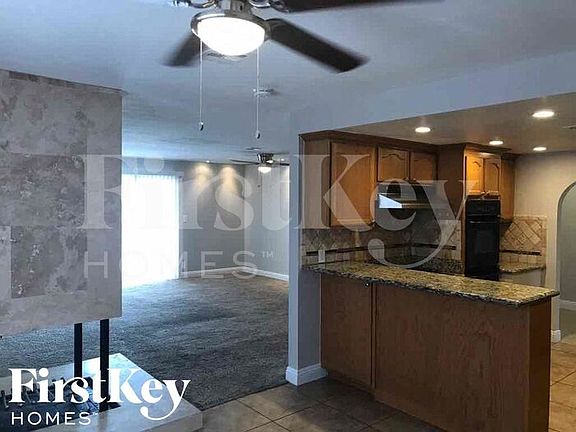 4th image of 932 Niblick Dr