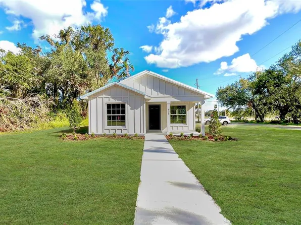 825 S Seminole Ave, Fort Meade, FL 33841