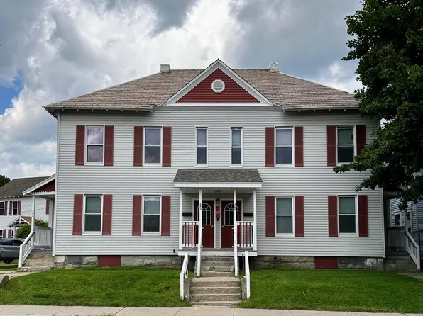 262-268 Ashland St, North Adams, MA 01247
