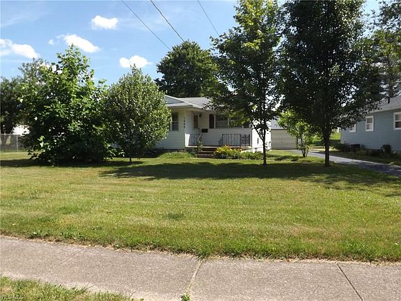 2nd image of 1205 Fairchild Dr