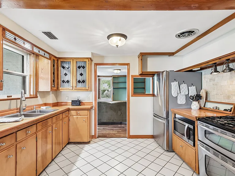 686 Portage Lakes Dr — Photo 19