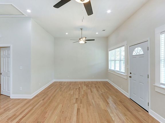 5th image of 1703 Vine St