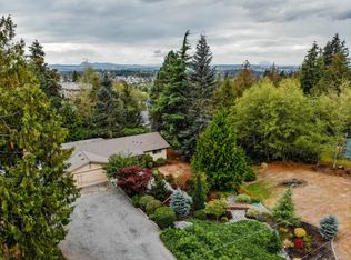 1415 Woodland Pl, Mount Vernon, WA 98274