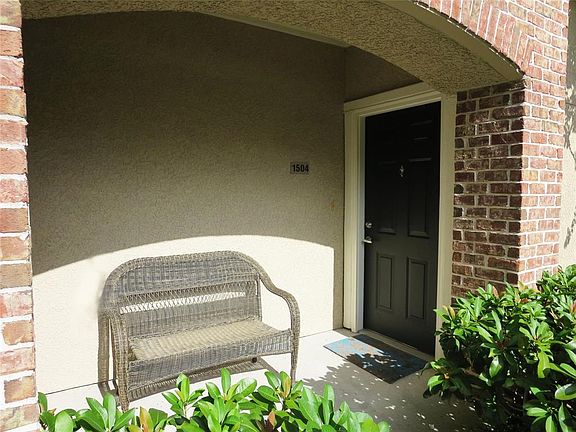 Entry from the Courtyard