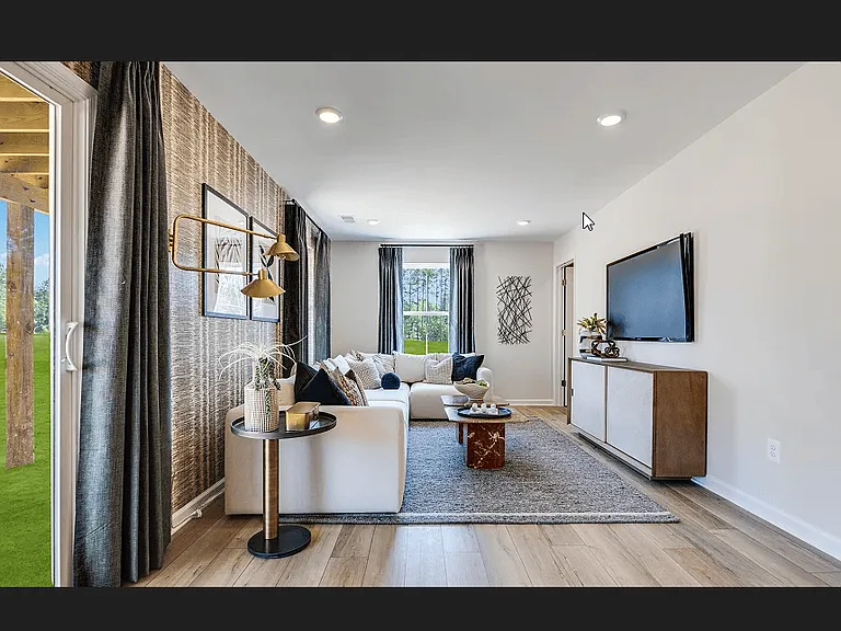 8745 Whitman Dr — Photo 1