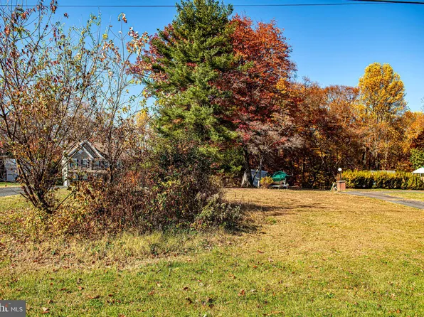 Hamilton Pl, White Marsh, MD 21162