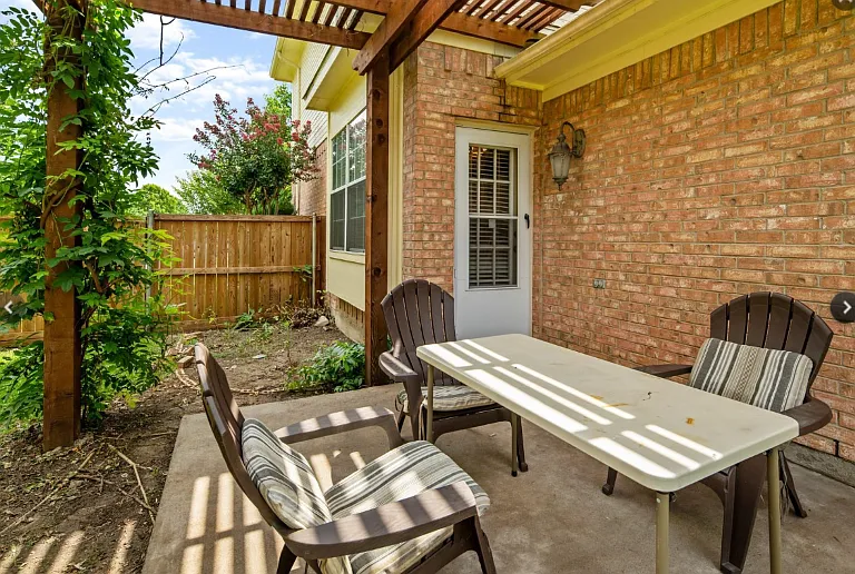 2205 Pittner Ln — Photo 17