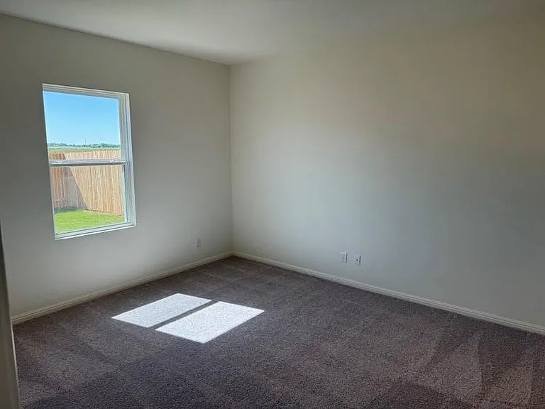 309 Plateau St — Photo 12