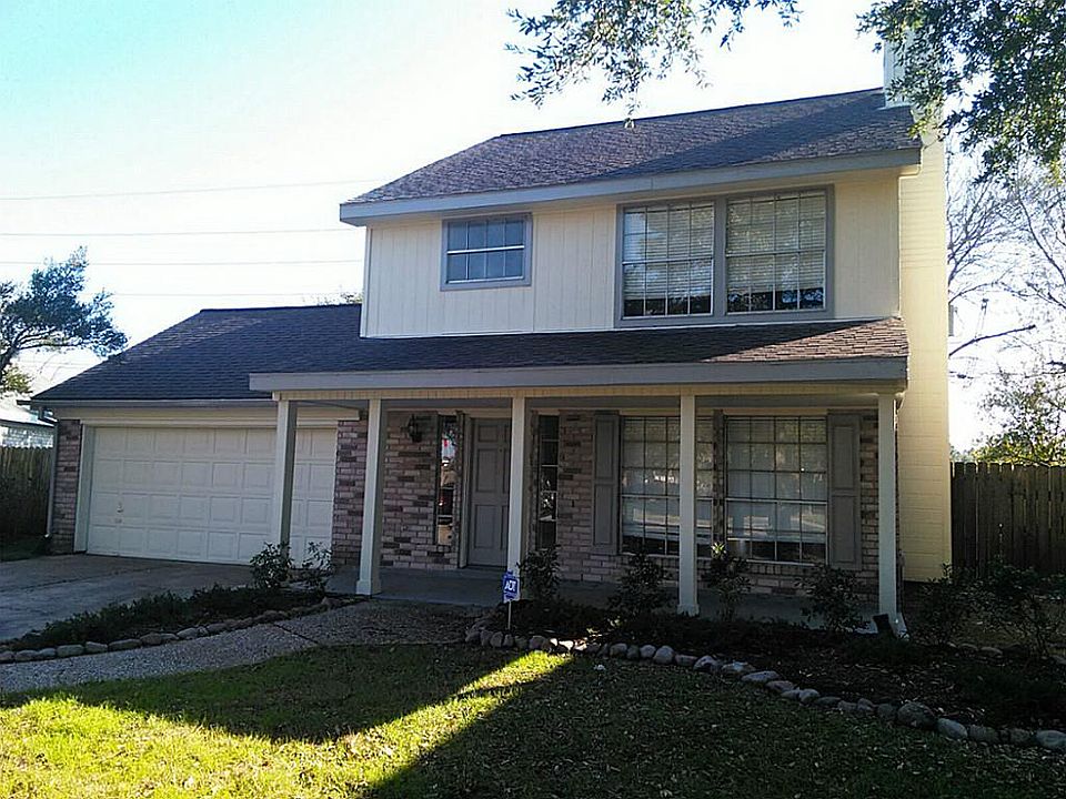 1st image of 18011 Pinson Dr