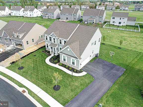 4th image of 546 Buck Tavern Dr