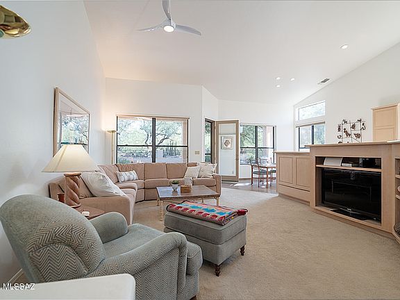 3rd image of 6074 N Coatimundi Dr