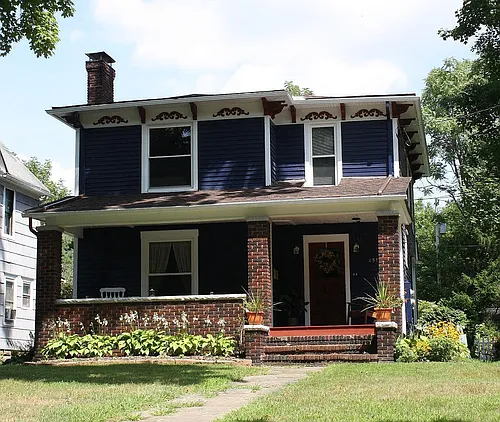 451 Park Ave #2 Photo 1