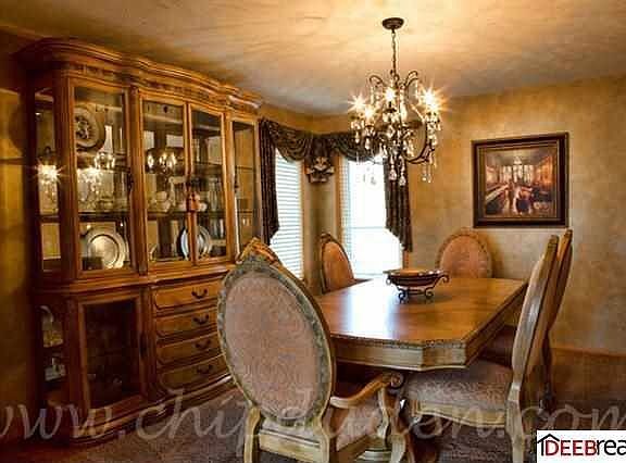 5th image of 2210 N 151st Avenue Cir