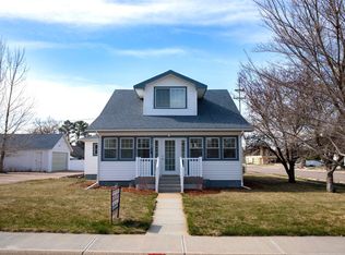 1101 3rd St, Chappell, NE 69129