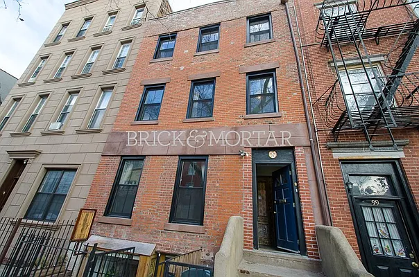 Rented by Brick&Mortar | media 25