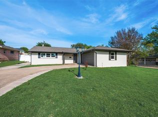 3017 Laredo Dr, Fort Worth, TX 76116
