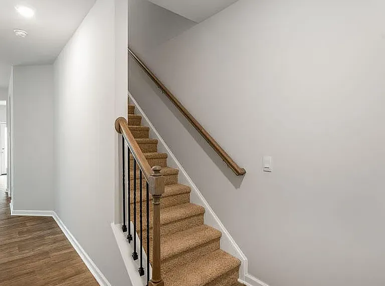 451 David Hill Dr — Photo 24