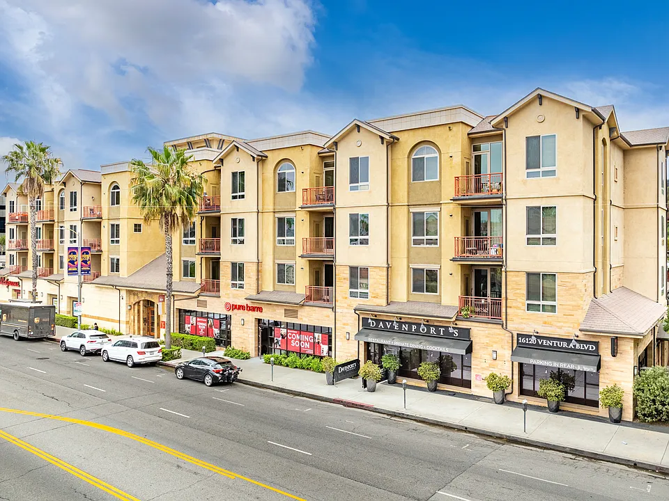 Serrano Luxury Homes and Garden