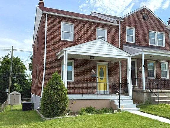 2nd image of 1012 Elm Rd
