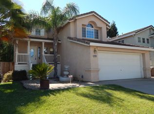 9498 Village Tree Dr, Elk Grove, CA 95758