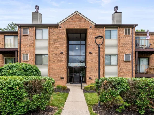 5975 Meadowcreek Dr #12, Milford, OH 45150