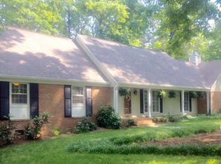120 Pine Cone Dr, Oxford, NC 27565