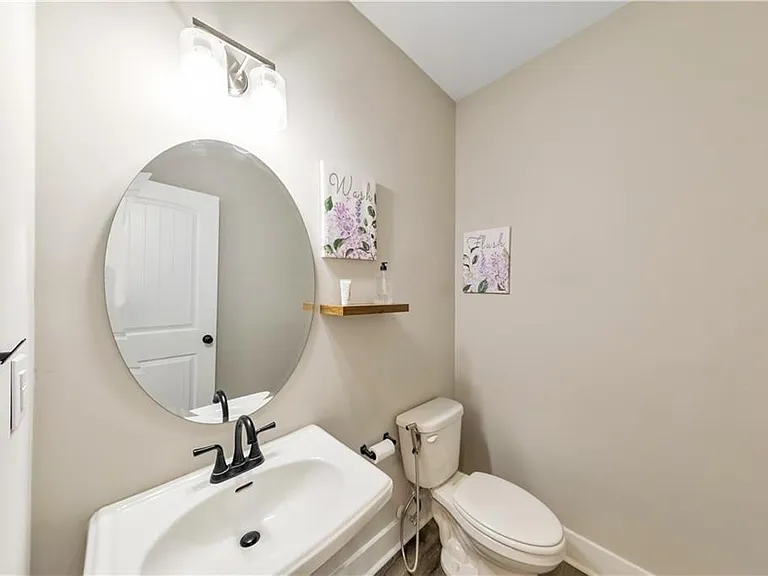 336 Nobleman Way — Photo 34