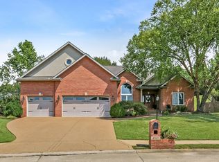 4560 Clint Cir, Newburgh, IN 47630