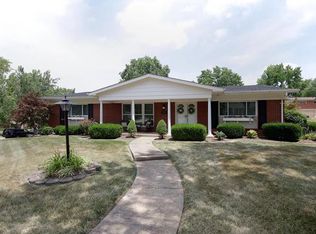 9200 Laramie Dr, Saint Louis, MO
