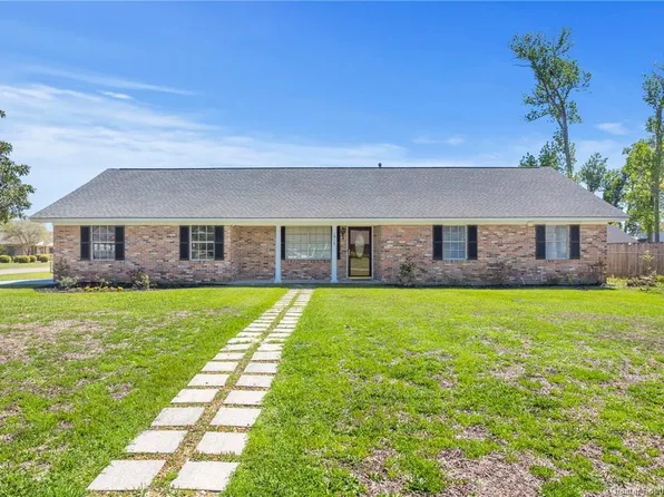 1515 Camelia Ln, Sulphur, LA 70663